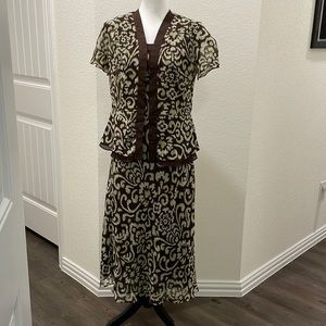 Studio 1 Dress set Size 8, Maxi Dress with Jacket pullover 100% Poliester